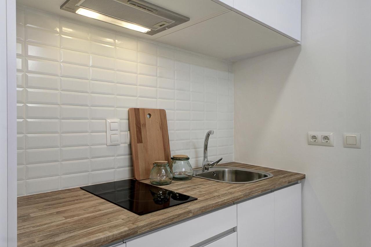Ibericabeds San Juan De Dios Apartment กรานาดา ภายนอก รูปภาพ